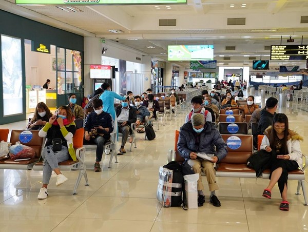 Bổ sung giấy tờ của hành khách nước ngoài khi bay nội địa tại Việt Nam