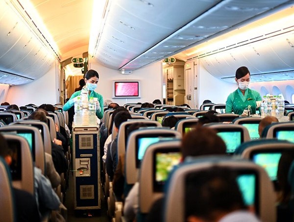 Hành khách bay đi/đến TP Hồ Chí Minh phải có giấy xét nghiệm âm tính SARS-CoV-2