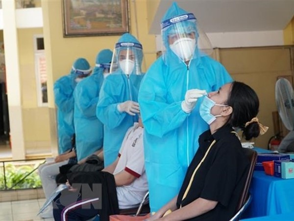 Sáng 10/7 thêm 598 ca mắc COVID-19