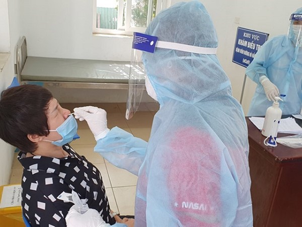 Hà Nội thêm 14 ca Covid-19 mới, trong đó 10 người về từ TP Hồ Chí Minh