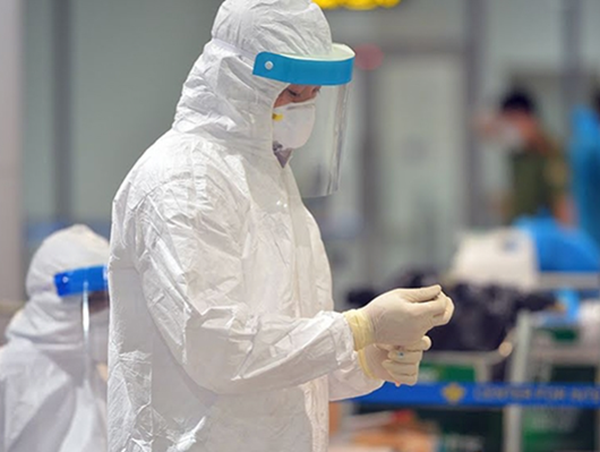 Hà Nội tìm người từng đến 8 địa điểm liên quan bệnh nhân Covid-19