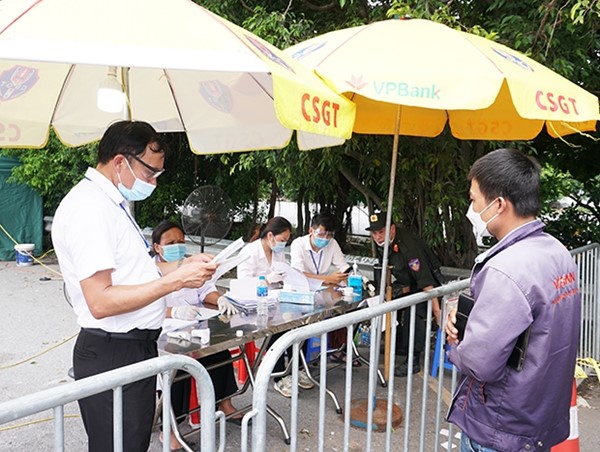 Bộ Y tế đề nghị công nhận xét nghiệm test nhanh với tài xế chở hàng