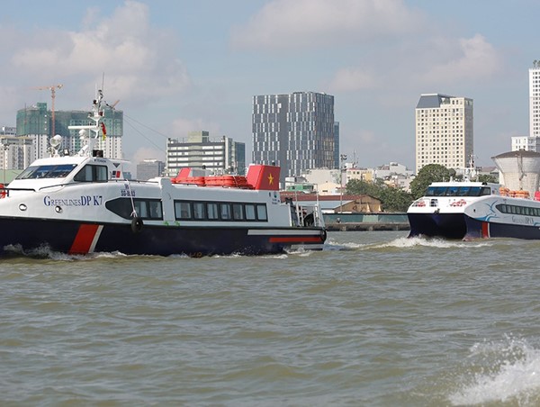 Khẩn trương triển khai thực hiện tuyến “luồng xanh” đường thủy phục vụ vận tải hàng hóa thiết yếu 