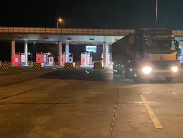 Bắt đầu lập chốt kiểm soát phòng, chống dịch trên quốc lộ 5B