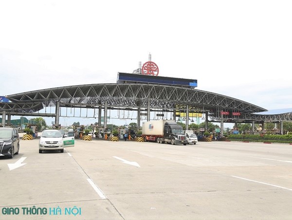 Gần 3 nghìn phương tiện quay đầu tại các chốt kiểm dịch vào Hà Nội