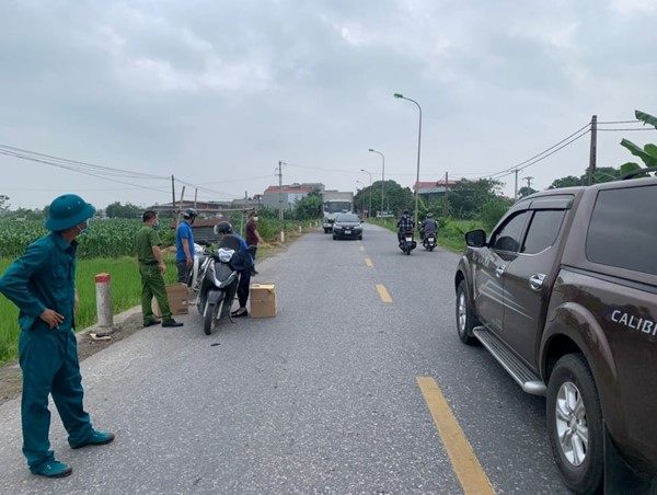 Công an huyện Thanh Oai thành lập 3 tổ tuần tra, kiểm soát việc chấp hành giãn cách xã hội