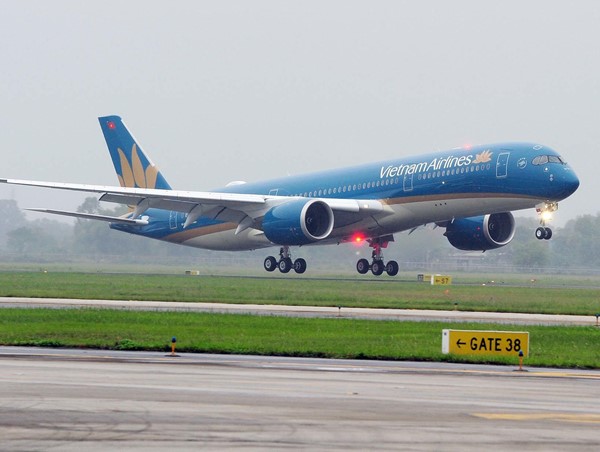 Giảm 50% giá dịch vụ cất, hạ cánh tàu bay đối với chuyến bay nội địa