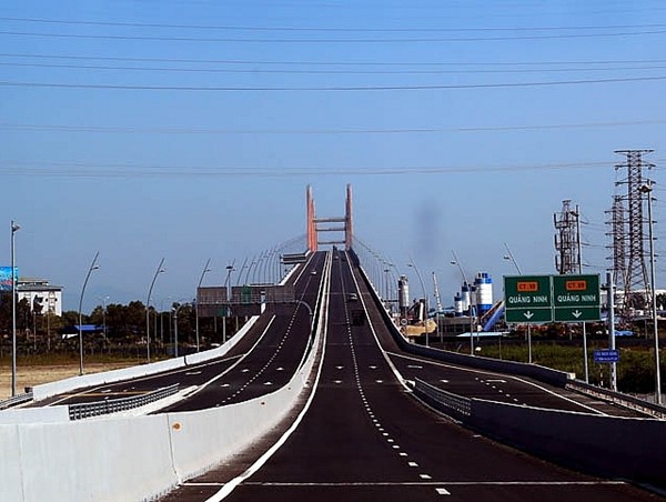 Hà Nội: Quy định về phân cấp quản lý Nhà nước một số lĩnh vực hạ tầng, kinh tế - xã hội