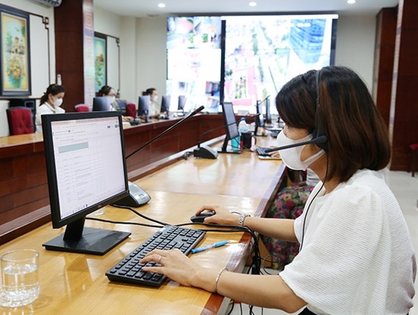 Từ ngày 20/9, Hà Nội chuyển số điện thoại đường dây nóng hỗ trợ người dân
