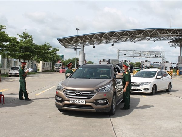 Hà Nội: Nội đô không kiểm soát, người ra vào Thủ đô cần chuẩn bị những giấy tờ gì?