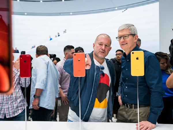 Jony Ive, cựu thiết kế của Apple hợp tác với Ferrari cho các dự án xe ô tô