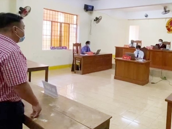 Giả danh cán bộ Bộ Công an yêu cầu cảnh sát giao thông cung cấp thông tin nguồn gốc ô tô