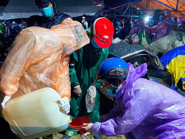 Bộ Giao thông chỉ đạo hỗ trợ, bảo đảm an toàn cho người dân về quê