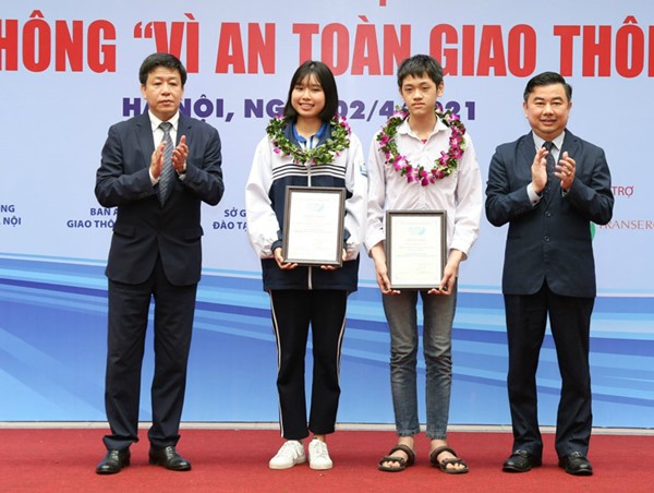 Từ 18/10, mở cuộc thi trắc nghiệm "Vì An toàn giao thông Thủ đô" trên internet năm 2021