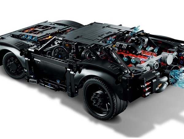 Lego ra mắt phiên bản Batmobile với 1.360 mảnh ghép