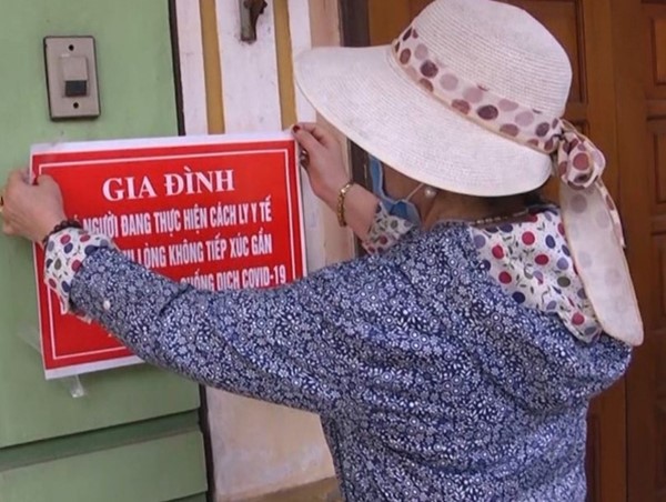 Hà Nội yêu cầu người dân về từ vùng dịch tuân thủ khai báo y tế và tự theo dõi sức khỏe tại nhà