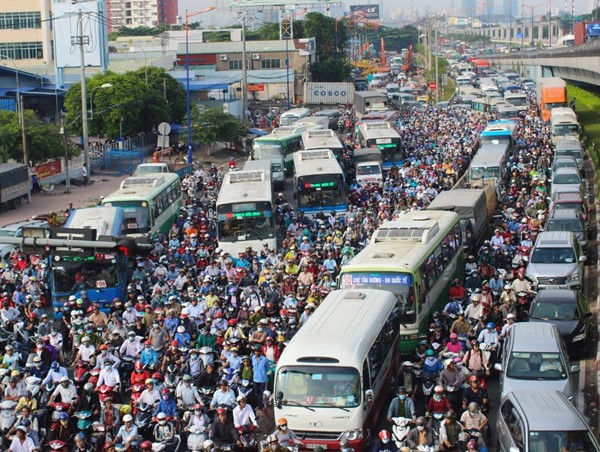 Tiếp tục đề xuất lập dự án thu phí ô tô lưu thông vào trung tâm TP Hồ Chí Minh