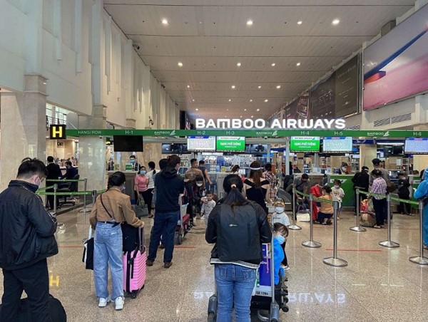 Gần 300 công dân Thái Nguyên về quê an toàn trên chuyến bay của Bamboo Airways