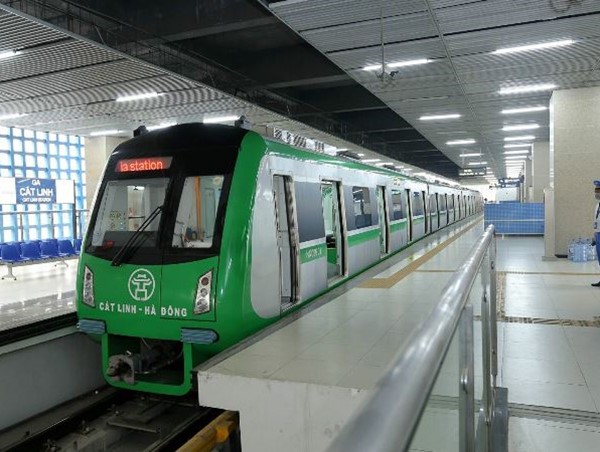 Chính thức khai thác thương mại tuyến đường sắt Cát Linh - Hà Đông vào ngày 6/11