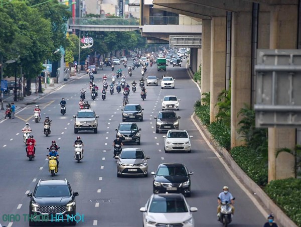 Hà Nội: Tăng cường các giải pháp bảo đảm trật tự, an toàn giao thông trong quý IV