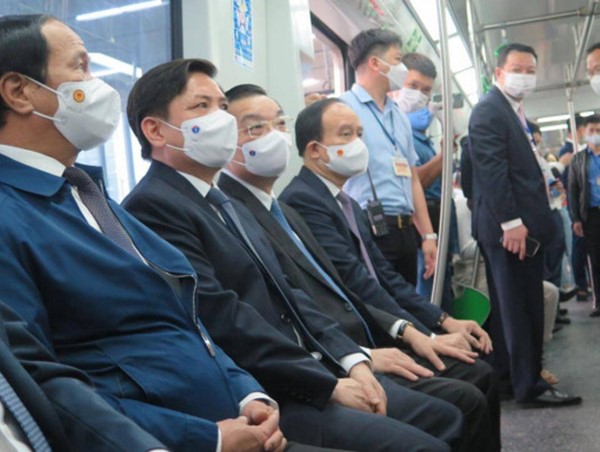 Chính thức bàn giao, đưa vào khai thác tuyến đường sắt Cát Linh - Hà Đông