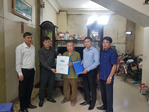 Hà Nội: Hưởng ứng "Ngày thế giới tưởng niệm các nạn nhân tử vong vì tai nạn giao thông" năm 2021 