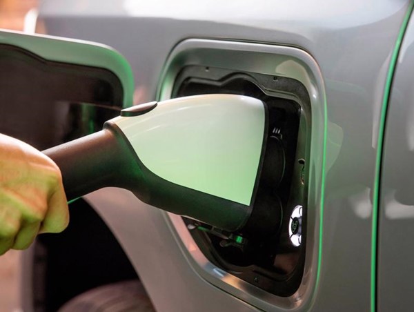 Nhật Bản sẽ chi khoảng 877 triệu USD để xây dựng nhà máy pin EV