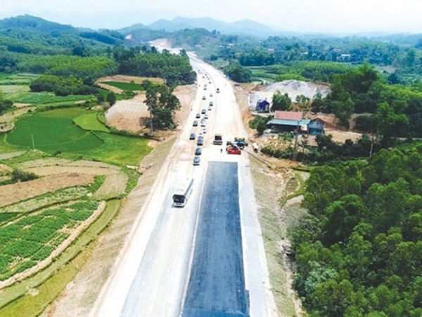 Hoàn thành tuyến cao tốc Đồng Đăng - Trà Lĩnh trước năm 2025
