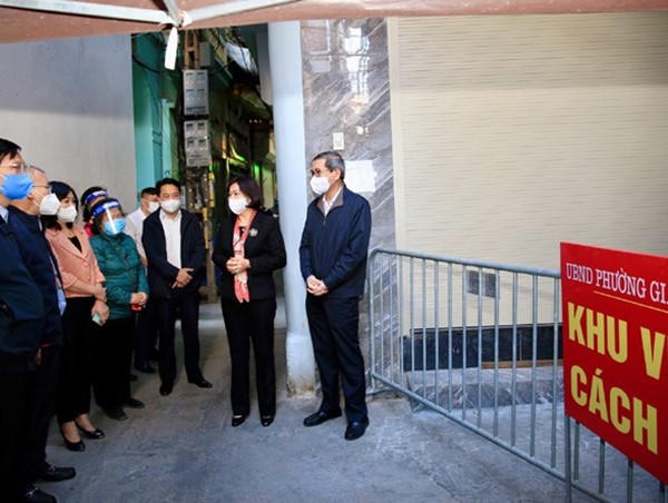 Hà Nội triển khai các biện pháp cấp bách thích ứng an toàn, linh hoạt và kiểm soát hiệu quả dịch COVID-19 