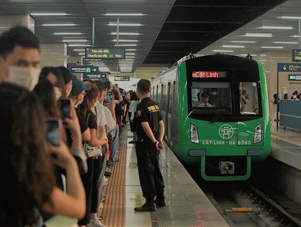 [Đường sắt đô thị - bộ khung định hình lại giao thông Hà Nội] Bài 3: Hiệu quả ngay từ mảnh ghép đầu tiên