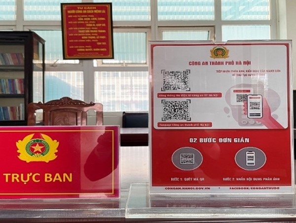 Công an huyện Mê Linh niêm yết địa chỉ tiếp nhận phản ánh, kiến nghị về thủ tục hành chính