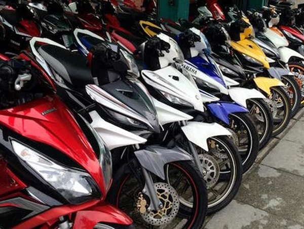 Mua xe máy đi sang tên chuyển chủ thì mới phát hiện là xe trộm cắp