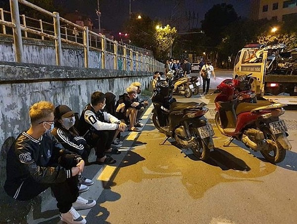 Truy quét các đối tượng tụ tập đua xe trái phép: Nhằm ngăn chặn sớm những vụ tai nạn thương tâm có thể xảy ra