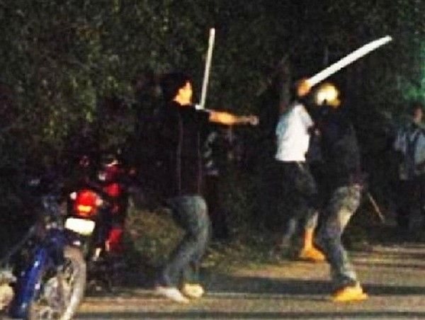 Nam thanh niên bất ngờ bị nhóm người lạ chặn đánh tử vong