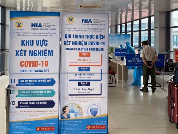 Dừng dịch vụ test nhanh COVID-19 tại sân bay Nội Bài