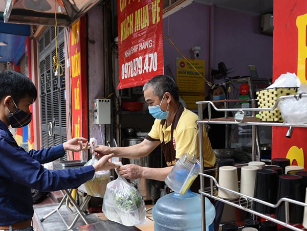 Quận Hai Bà Trưng: Từ 12h ngày 19/12 dừng bán hàng ăn uống tại chỗ