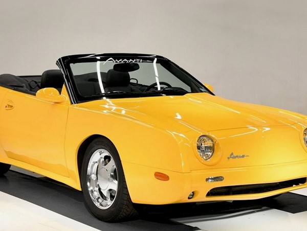 Nguyên mẫu Ford Avanti 2004 có kiểu dáng cổ điển, độc đáo