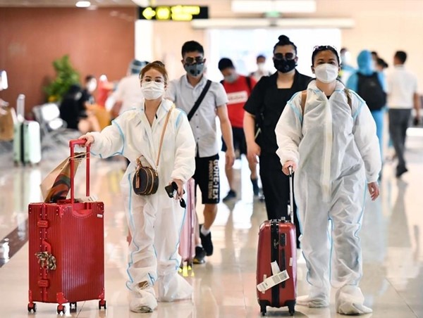 Quy định mới nhất về cách ly với người nhập cảnh từ 1/1/2022