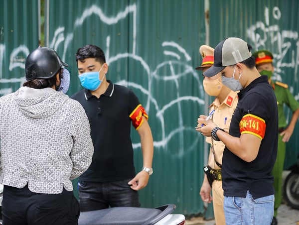 CSGT Hà Nội quyết liệt xử phạt vi phạm về nồng độ cồn