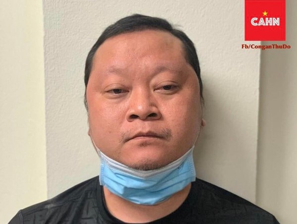 Bắt giữ đối tượng đi xe đạp có biểu hiện nghi vấn