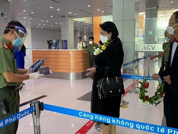 Điều chỉnh Hướng dẫn tạm thời thí điểm đón khách quốc tế đến Việt Nam