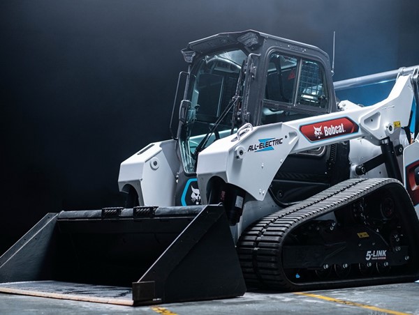 Doosan Bobcat T7X, chiếc máy xúc chạy điện đầu tiên trên thế giới 
