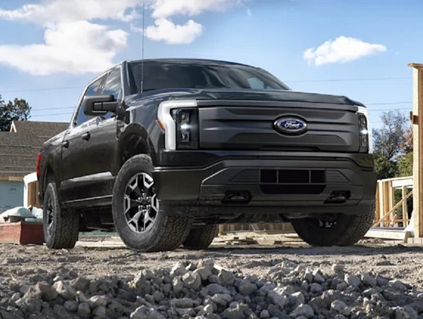Ford ra chính sách mới cấm bán lại F-150 Lightning trong một năm sau khi mua