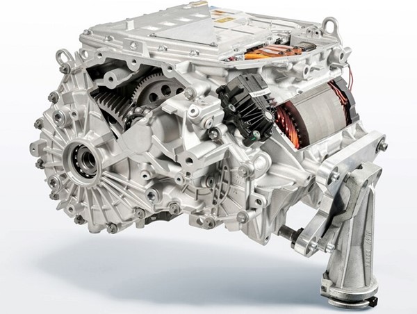 Động cơ điện thế hệ thứ năm của BMW gây ấn tượng mạnh