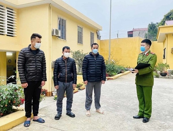 Làm luật xe hàng nông sản ở Lạng Sơn: Nhóm đối tượng đối mặt mức án nào?