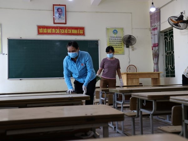 Lên phương án cho học sinh đi học trực tiếp sau Tết Nguyên đán sớm nhất có thể