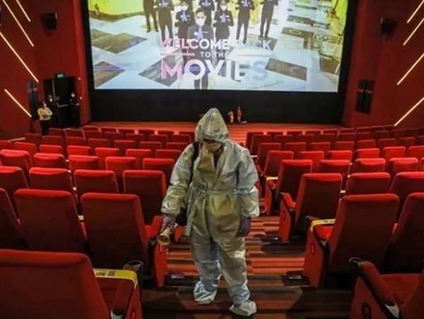 Thủ tướng yêu cầu nghiên cứu việc mở cửa trở lại các rạp chiếu phim trên toàn quốc