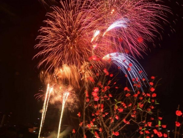 Sử dụng pháo trái phép bị xử phạt như thế nào?