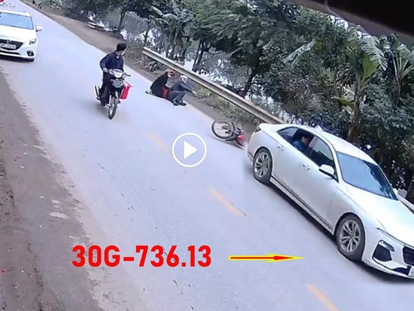 [Clip]: Xe ô tô VinFast vượt phải gây tai nạn rồi bỏ chạy 