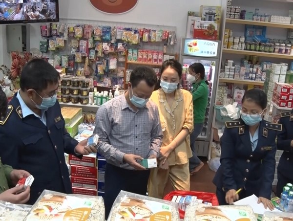 Xử lý nghiêm các hành vi buôn lậu, gian lận thương mại và hàng giả